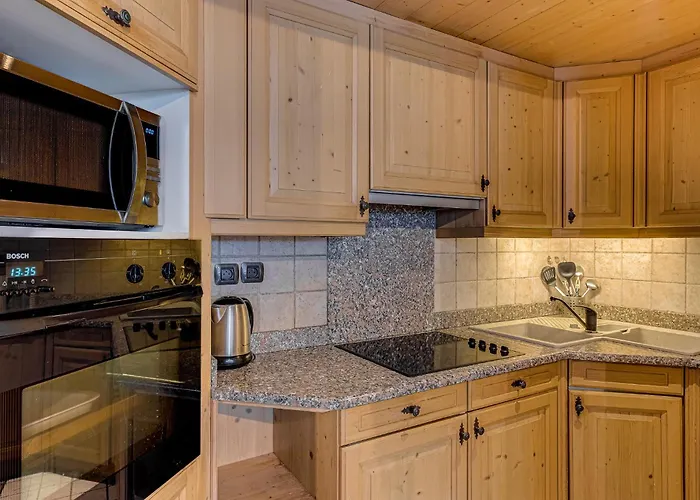 Longview - Alpes Travel - - Sleeps 8 Chamonix