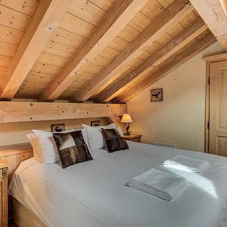 Longview - Alpes Travel - - Sleeps 8 דירה